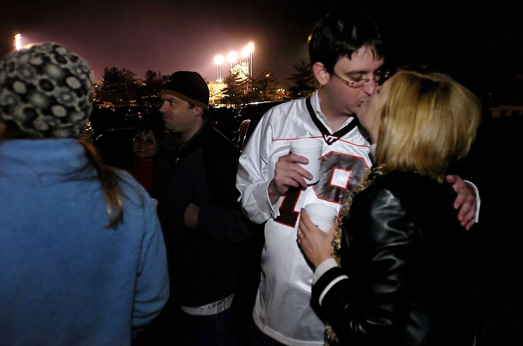 TAILGATING